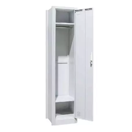 Como poner una cerradura en una puerta de armario o taquilla 