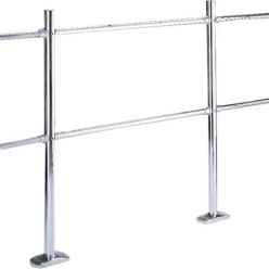 Poste y barra Separadora control accesos Pass