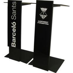 Atril de pie para conferencias Levo personalizado