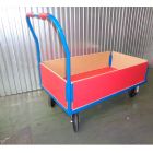 Carro de transporte de madera alto