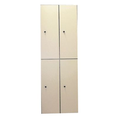 Taquillas con tablero fenólico perfilado aluminio anodizado
