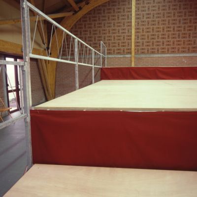 Faldón para escenario en tejido