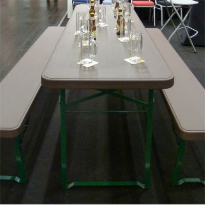 Mesa y banco plegables German