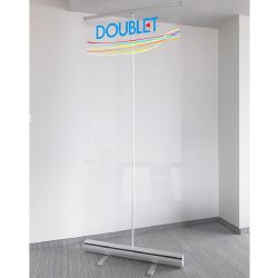 Soporte Roll-Up con lona transparente personalizable