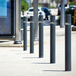 Pilona urbana de acero Mónaco